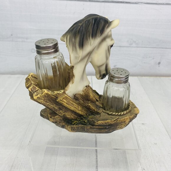 DWK 2010 Animal Gray Black Horse Resin Holder w Salt And Pepper Shaker Set 3 - Picture 4 of 15